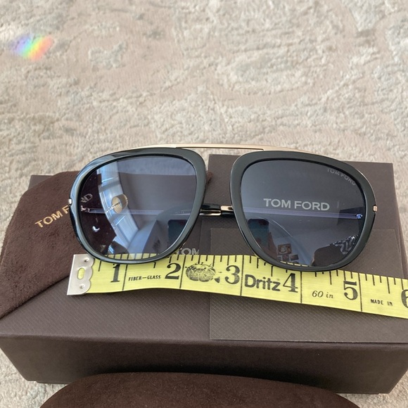 100% Authentic Tom Ford Johnson TF453 Black & Gold Vintage Sunglasses EUC - Picture 6 of 6